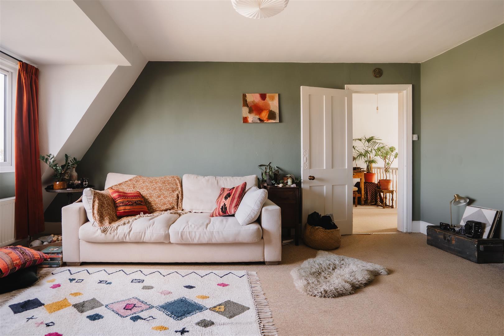 1 bed property in Charles Road, St Leonards On Sea